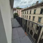 Rent 2 bedroom apartment of 52 m² in Milan