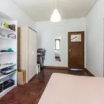 Rent 6 bedroom apartment in Lisbon