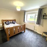 Rent 3 bedroom flat in North Ayrshire