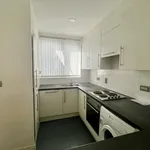 Rent 2 bedroom flat in Yorkshire And The Humber