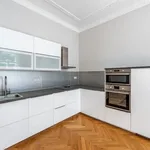 Pronajměte si 2 ložnic/e byt o rozloze 62 m² v Prague