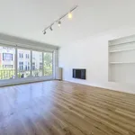 Rent 3 bedroom apartment of 127 m² in Ixelles