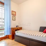 Rent 2 bedroom apartment of 75 m² in pisa