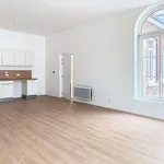 Rent 4 bedroom apartment of 92 m² in Rouen