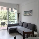 Rent 7 bedroom apartment of 90 m² in Barcelona