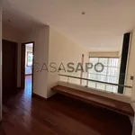 Rent 3 bedroom house of 230 m² in Vila Nova de Gaia