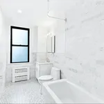 Rent 3 bedroom apartment in Manhattan