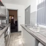 Rent 3 bedroom apartment in West Midlands