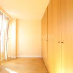 Appartement de 86 m² avec 2 chambre(s) en location à Paris