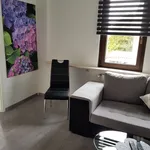 Rent 2 bedroom apartment of 65 m² in Stuttgart