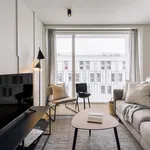 Rent 2 bedroom apartment of 63 m² in Lisboa