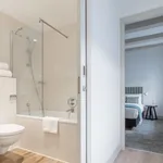 Huur 2 slaapkamer appartement van 915 m² in Amsterdam