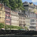 Pronajměte si 1 ložnic/e byt o rozloze 45 m² v Karlovy Vary