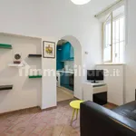 Rent 1 bedroom apartment of 40 m² in Florence