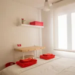 Rent 4 bedroom apartment in Porto