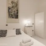 Rent 4 bedroom apartment of 81 m² in Florence