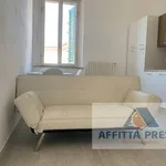 Affitto 3 camera appartamento di 55 m² in Florence