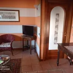 Rent 3 bedroom apartment of 90 m² in Toscolano-Maderno