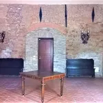 Rent 1 bedroom apartment of 90 m² in ferrara