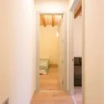 Rent 3 bedroom apartment in barcelona