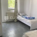 Najam 16 spavaće sobe kuća od 450 m² u Zagreb