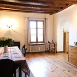 Appartement de 160 m² avec 1 chambre(s) en location à Paris