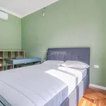 Rent 2 bedroom apartment of 51 m² in Milano