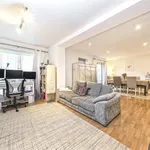 Rent 2 bedroom flat in London