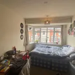 Rent 4 bedroom house in East Midlands