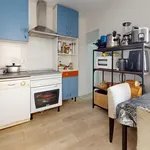 Rent 2 bedroom house of 64 m² in Madrid