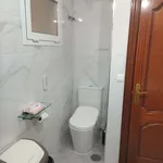 Rent a room of 80 m² in Málaga