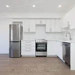 Rent 5 bedroom house in Toronto