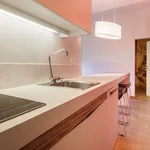 Rent 1 bedroom apartment of 60 m² in Florence