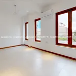 Rent 5 bedroom house of 427 m² in Colombo