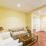 Rent a room of 130 m² in madrid