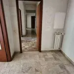 Affitto 2 camera appartamento di 82 m² in Naples