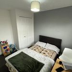 Rent 4 bedroom flat in East Of England