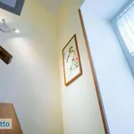 Affitto 5 camera appartamento di 80 m² in Naples