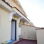 Rent 3 bedroom house of 120 m² in Sellia Marina