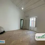 Rent 5 bedroom apartment of 150 m² in Palermo