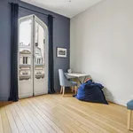 Maison de 245 m² avec 9 chambre(s) en location à Paris