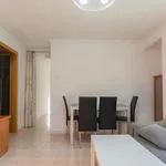 Rent a room of 95 m² in valencia