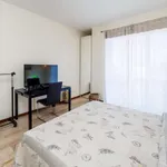 Rent a room of 125 m² in milan