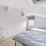 Rent 3 bedroom flat in Cheltenham