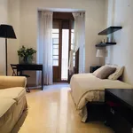 Rent 1 bedroom apartment of 28 m² in Madrid