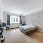 Rent 6 bedroom apartment in London