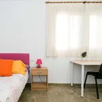 Rent a room of 95 m² in granada