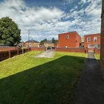 Rent 4 bedroom apartment in Yorkshire And The Humber