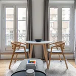 Appartement de 51 m² avec 2 chambre(s) en location à Paris