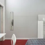 Rent a room in lisbon